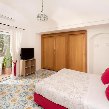 Apartment Oliveto Capri