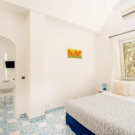 Oliveto Apartment *