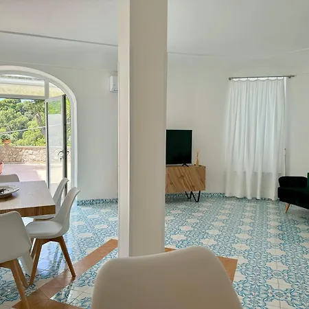Oliveto Apartment Capri