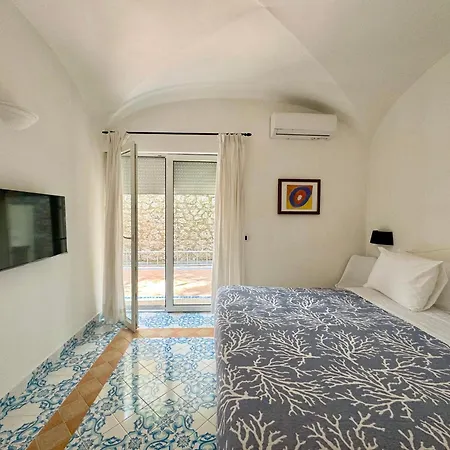 Oliveto * Capri