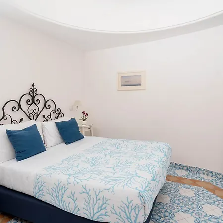 Oliveto Apartment